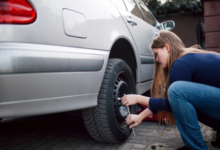 Flat Tire in Dallas? Why Roadside Tire Changes Are Safer Than DIY